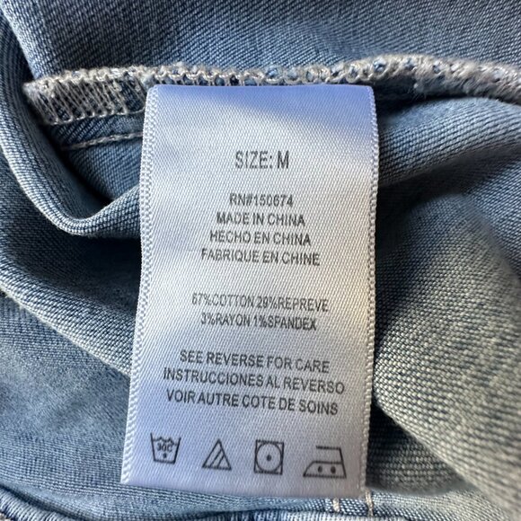 Wash Lab Women's Medium Denim Jean Jacket Short Puff Sleeve Light Wash Button Up - Picture 9 of 12